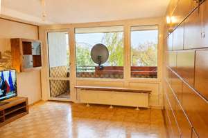 Attraktive 3-Zimmer-Wohnung mit Balkon, Aufzug, Stellplatz 