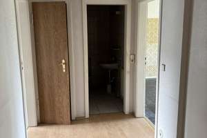 Porz-Eil - solide und gutgeschnittene (modernisierungsbedürftige) 3.-Zimmerwohnung mit Balkon! – Bonner Straße 75, 51145 Eil, Köln – Vorschaubild 12