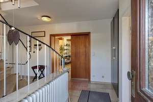 Teilmodernisiertes Einfamilienhaus mit Garten, Garage, Einbauküche und Keller -BN-Ippendorf- – Die vollständige Adresse der Immobilie erhältst du vom Anbieter., 53127 Ippendorf, Bonn – Vorschaubild 4