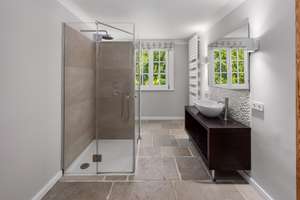 Property thumbnail 17