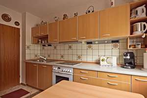 Attraktive 4,5-Zimmer-Wohnung in Nagolder Aussichtslage, mittlerer Steinberg mit Penthouse-Feeling – Gäurandsteige 67, 72202 Nagold – Vorschaubild 11