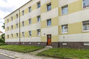 2 Raum Wohnung mit Balkon – 4249 Knautkleeberg-Knauthain, Leipzig – Vorschaubild 2