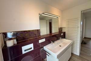 Moderne 3-Zimmer Wohnung mit Balkon, hochwertiger Einbauküche & Fußbodenheizung – Die vollständige Adresse der Immobilie erhältst du vom Anbieter., 81369 Untersendling, München – Vorschaubild 7