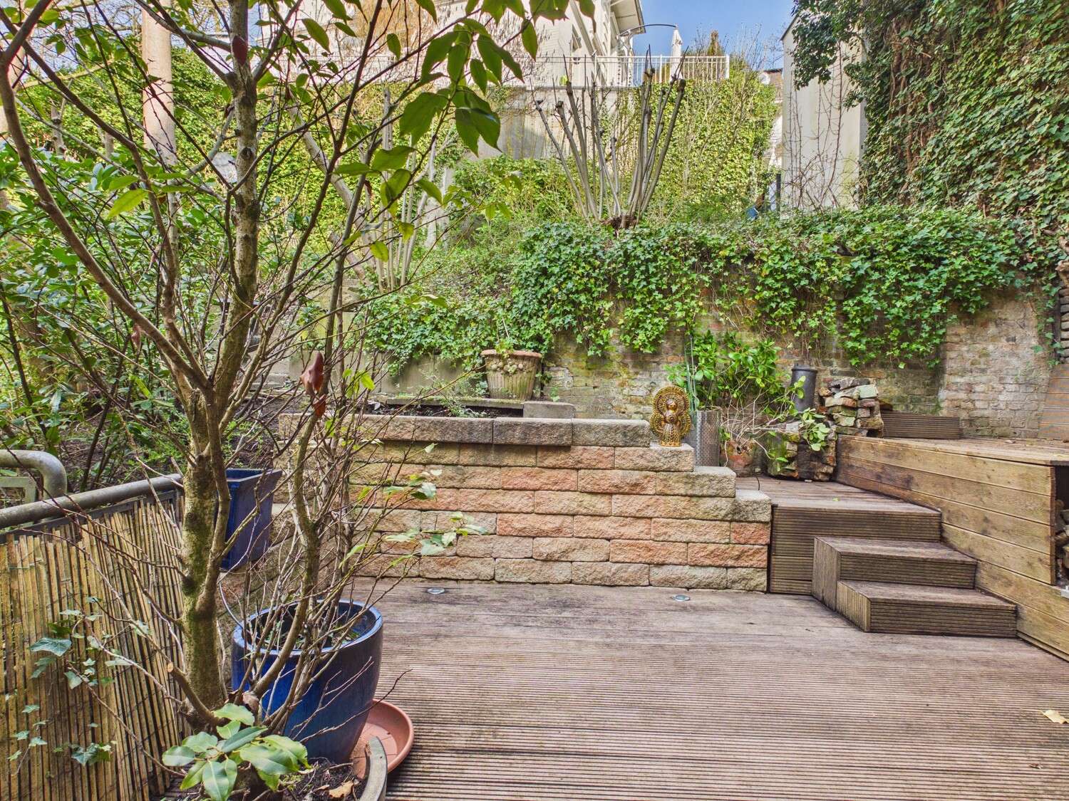 Taunusstraße: Einzigartige 3-Zimmer-Stadtwohnung mit Aufzug, Balkon und romantischer Terrasse, Wiesbaden – Bild 3