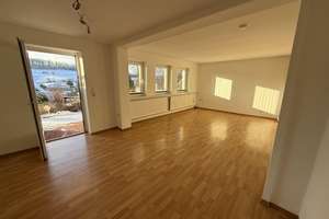 Gepflegtes Zweifamilienhaus mit Traumhaftem Garten  – Die vollständige Adresse der Immobilie erhältst du vom Anbieter., 31061 Alfeld (Leine) – Vorschaubild 8