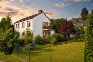 Ein Zuhause in Mehlem – Freistehendes Haus auf über 1.000 m² Grundstück