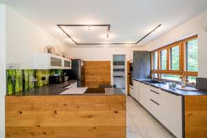 Bad Tölz | Einziehen & wohlfühlen! Das perfekte XXL-Familienhaus  in idyllischer Lage am Wald – Die vollständige Adresse der Immobilie erhältst du vom Anbieter., 83646 Bad Tölz – Vorschaubild 14