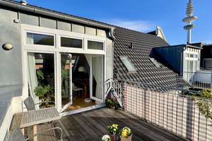 Urbanes Leben vor der Tür, entspannte Ruhe darüber – großzügiges Wohnen mit sonnigen Dachterrassen“ – Die vollständige Adresse der Immobilie erhältst du vom Anbieter., 20146 Rotherbaum, Hamburg – Vorschaubild 2