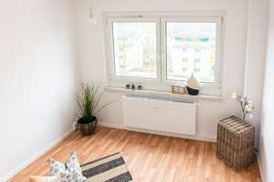 Kleine 2-Raum-Wohnung mit Balkon – Paul-Bertz-Str. 137, 9120 Helbersdorf, Chemnitz – Vorschaubild 4