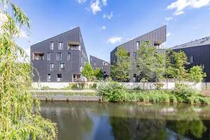 Exklusive Design-Maisonette über 3 Ebenen mit Tiefgaragen-Stellplatz im Harburger Binnenhafen!
