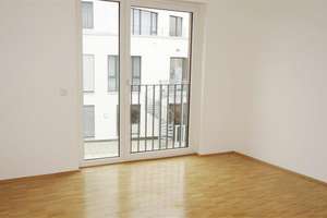 Attraktive 3 Zimmer Wohnung mit EBK, Fußbodenheizung, Parkett, Loggia - Zentrale Lage – An der Lingenmühle 2, 41061 Gladbach, Mönchengladbach – Vorschaubild 15