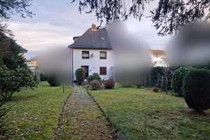 Gepflegte Altbau-Charme Doppelhaushälfte mit großem, parkähnlichen Grundstück am Rosterberg! – Siegen-Wittgenstein (Kreis) – Vorschaubild 8