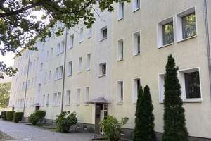 Schöne helle 3-Raum Wohnung
