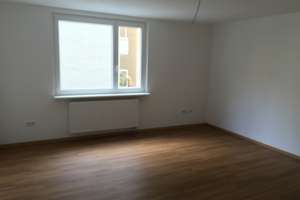 Helle, neuwertige 2-Zimmer-Wohnung mit Balkon und EBK – Crevennastraße 8, 97072 Altstadt, Würzburg – Vorschaubild 7