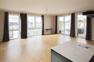 PENTHOUSE-LIVING - LICHT. WEITE. PRIVATSPHÄRE – Die vollständige Adresse der Immobilie erhältst du vom Anbieter., 40627 Unterbach, Düsseldorf – Vorschaubild 4