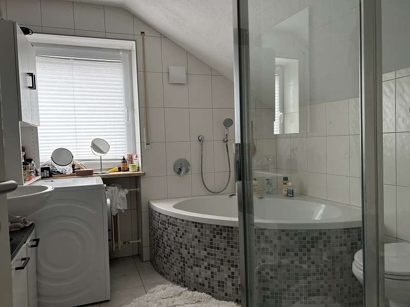 Immobilie in Schwabmünchen - Helle und schöne 1 ZKB - Dachwohnung mit großem Südbalkon in sehr guter Lage - Bild 0