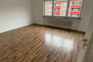 Zuhause mit 3 Zimmern und viel Platz in Duisburg und einem Garten – Gneisenaustr. 105, 47057 Neudorf-Nord, Duisburg – Vorschaubild 7