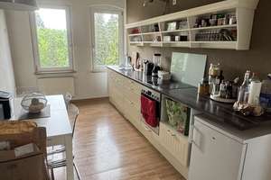Charmante 2-Zimmer-Altbauwohnung in Fürth – großzügiges Wohnen mit viel Tageslicht – Flößaustr. 7, 90763 Südliche Südstadt, Fürth – Vorschaubild 4