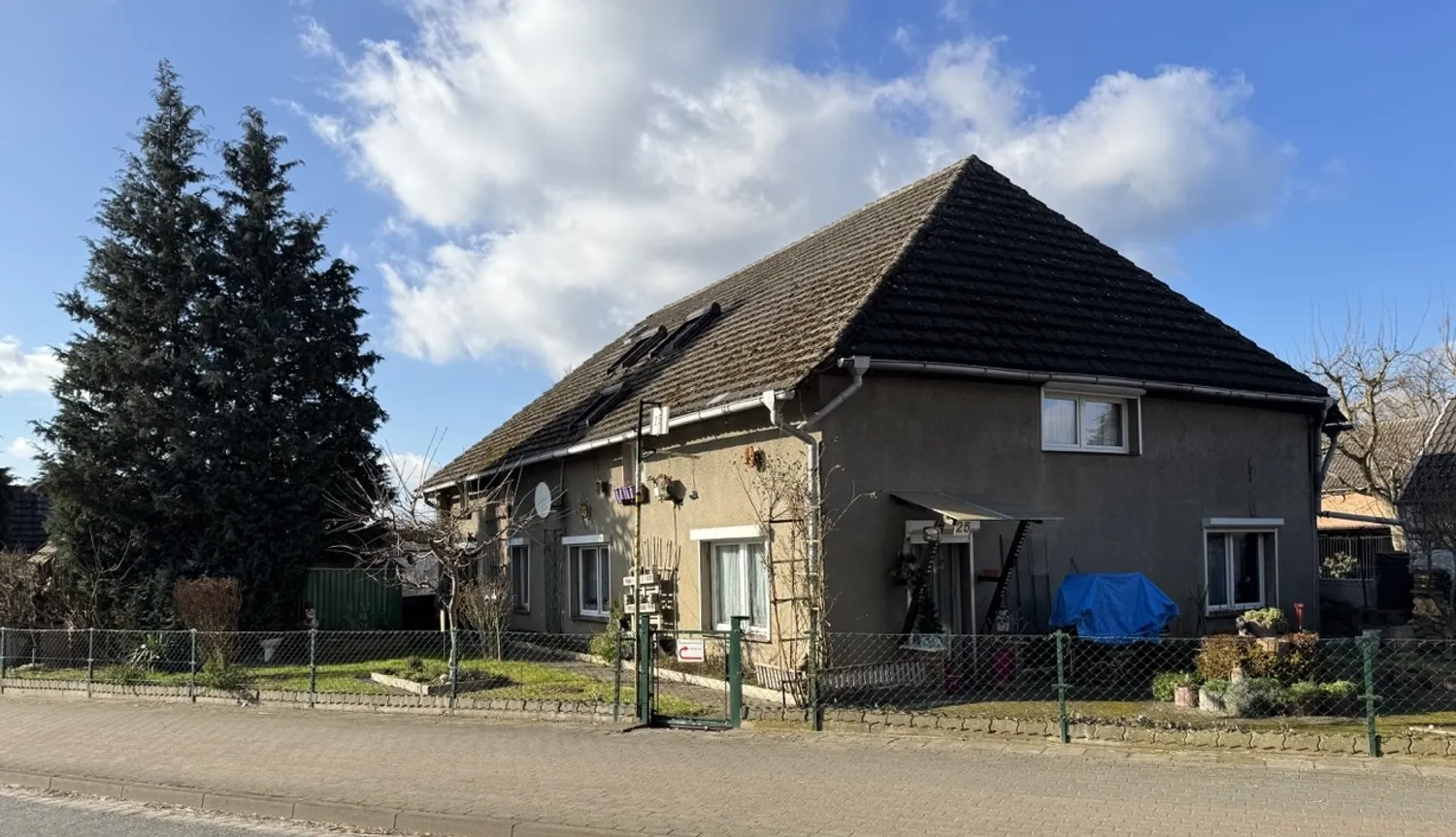 Einfamilienhaus mit Einliegerwohnung in Prislich, Ludwigslust Parchim Kreis – Bild 1