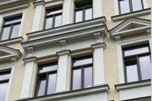 Denkmalgeschützter Altbau - 3-Zimmerwohnung mit Balkon, neuer EBK und Parkett !  – Lampestraße 12, 4107 Zentrum-Süd, Leipzig – Vorschaubild 2