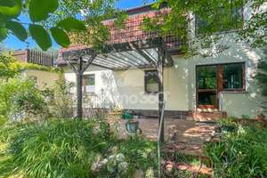 Freistehendes Einfamilienhaus mit Dachterrasse, Garten und viel Platz auf drei Etagen – Die vollständige Adresse der Immobilie erhältst du vom Anbieter., 12309 Lichtenrade, Berlin – Vorschaubild 2