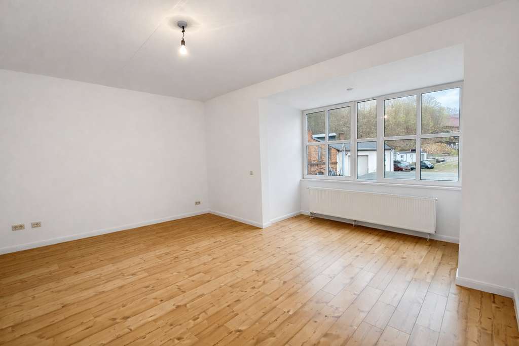 Immobilie in Spremberg - Attraktive Maisonettewohnung mit vielseitigem Potenzial – ideal für   Eigennutzer und Kapitalanleger - Bild 1