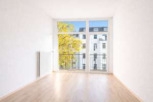 STADTNÄHE - Zwei Balkone, perfekte Aufteilung, gepflegt – diese Wohnung überzeugt sofort! – Die vollständige Adresse der Immobilie erhältst du vom Anbieter., 40215 Oberbilk, Düsseldorf – Vorschaubild 2