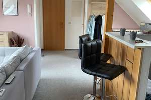 TOP Lage mit tollen Ausblick, Helle 2-Zimmer Dachgeschosswohnung in Buttstädt