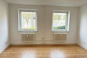 Erdgeschosswohnung in direkter Nähe zur HAW! – Schwentinestraße 22, 24149 Neumühlen-Dietrichsdorf, Kiel – Vorschaubild 1