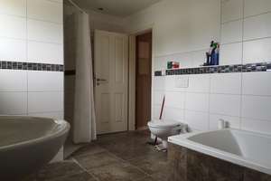 Großzügige 5-Zimmer-Wohnung in Lübeck zu vermieten – Steinrader Damm 89, 23556 Sankt Lorenz Nord, Lübeck – Vorschaubild 8
