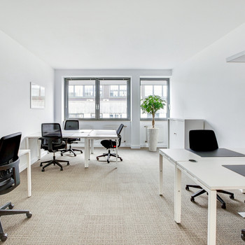 Privater Büroraum für 5 Person in Regus Bismarckstraße