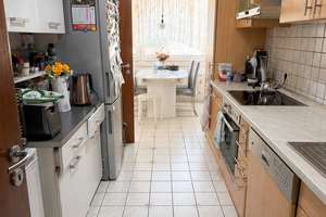 Großzügige und gepflegte 4-Zimmer-Wohnung mit Balkon & Garage in Heidelberg-Emmertsgrund – Die vollständige Adresse der Immobilie erhältst du vom Anbieter., 69126 Emmertsgrund, Heidelberg – Vorschaubild 3