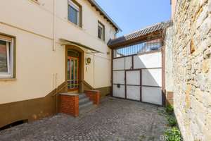 Keine Lust auf Rasenmähen? Willkommen zuhause in Ortskernlage von Weisenheim/Sand! – Luisenstraße 6, 67256 Weisenheim am Sand – Vorschaubild 5