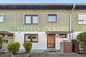 Gepflegtes Reihenmittelhaus mit sonnigem Garten in ruhiger Wohnlage von Pulheim – Die vollständige Adresse der Immobilie erhältst du vom Anbieter., 50259 Pulheim – Vorschaubild 1