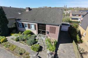 Freistehendes Einfamilienhaus mit Garage und Vollkeller in einer  Sackgasse – In der Aue 8, 47533 Kleve – Vorschaubild 4