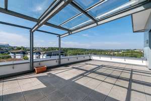 Luxuriöse lichtdurchflutete 4,5 Zimmer Penthouse-Wohnung mit Blick auf das Viadukt von Bietigheim  – Die vollständige Adresse der Immobilie erhältst du vom Anbieter., 74321 Bietigheim-Bissingen – Vorschaubild 10