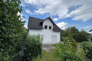 Modernes Einfamilienhaus mit Top-Energiewerten in zentrumsnaher Lage von Gummersbach – Die vollständige Adresse der Immobilie erhältst du vom Anbieter., 51643 Gummersbach – Vorschaubild 18