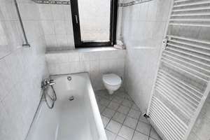 120 qm Maisonette EG, Balkon Treppe zum Garten, Souterrain  – Dumberger Straße 42, 45289 Burgaltendorf, Essen – Vorschaubild 13