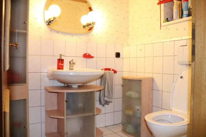 Immobilie in Mickhausen - Haus sucht Handwerker! Schön gelegenes Einfamilienhaus in Mickhausen - Bild 4