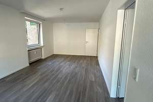 Renovierte Drei-Zimmer-Wohnung in Heerdt – Ardennenstraße 24, 40549 Heerdt, Düsseldorf – Vorschaubild 8