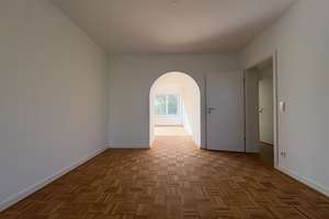 Moderne 6-Zimmer-Maisonette auf 2 Ebenen mit 3 Balkonen & großzügigem Grundriss – 40547 Niederkassel, Düsseldorf – Vorschaubild 7