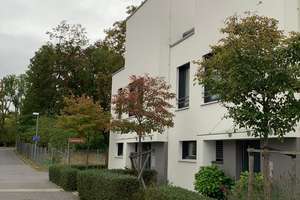 Stadthaus (außergewöhnliches Reihenhaus) mit großzügiger Dachterrasse (Baujahr 2013), von privat – Die vollständige Adresse der Immobilie erhältst du vom Anbieter., 55122 Hartenberg-Münchfeld, Mainz – Vorschaubild 2