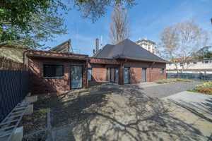  Exklusives Einfamilienhaus mit Ausbaureserve  – München – Vorschaubild 12