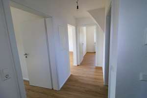 Kernsaniertes freistehendes Haus mit Garten in Musberg: 2 Wohneinheiten, viel Platz für Familie – Die vollständige Adresse der Immobilie erhältst du vom Anbieter., 70771 Leinfelden-Echterdingen – Vorschaubild 32