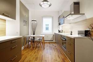 Kollwitzkiez: möblierte 2-Zimmer-Altbauwohnung mit Wohnküche & Südost-Balkon – provisionsfrei – Straßburger Straße 19, 10405 Prenzlauer Berg, Berlin – Vorschaubild 12