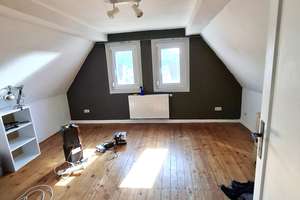 Älteres Wohnhaus in einer Anliegerstraße im Wohngebiet Igersheim – Die vollständige Adresse der Immobilie erhältst du vom Anbieter., 97999 Igersheim – Vorschaubild 6