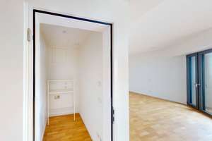 Großzügige 2-Zimmer-Wohnung an der Elbspitze – Am Strandkai 22, 20457 HafenCity, Hamburg – Vorschaubild 9