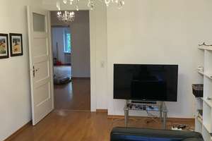 Charmante 3-Zimmer-Altbauwohnung mit Balkon & Aufzug in beliebter Lage – Die vollständige Adresse der Immobilie erhältst du vom Anbieter., 40225 Bilk, Düsseldorf – Vorschaubild 4