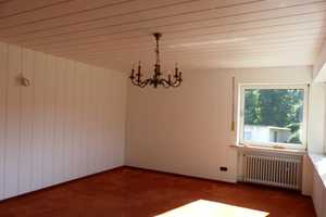 1-2 Familienhaus in Altenbeken-Buke, 8 Zimmer+2 Wohn-Eßküchen+2 Bäder+ Gäste WC+ 2 Garagen+Keller – Hachmannstraße 2, 33184 Paderborn (Kreis) – Vorschaubild 31