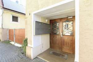 Lukrative Kapitalanlage mit Entwicklungspotenzial – MFH mit langfristig vermieteter Gewerbeeinheit – Die vollständige Adresse der Immobilie erhältst du vom Anbieter., 70378 Mühlhausen (Ortsteil), Stuttgart – Vorschaubild 4